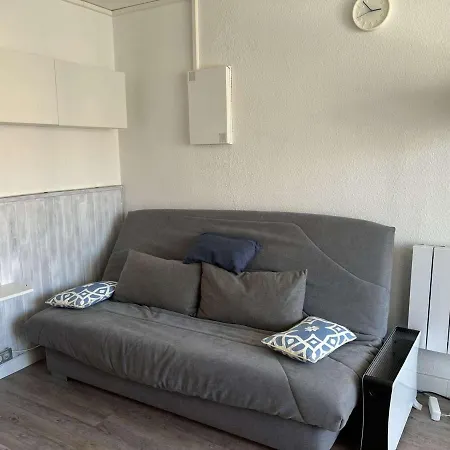 Apartment Avec Ascenseur Et Parking, Proche Et Commerces - Fr-1-702-46